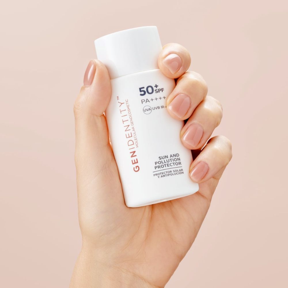 Солнцезащитный антиоксидантный крем SPF 50+ для всех типов кожи Gen Identity Sun And Pollution Protector  - фото 4