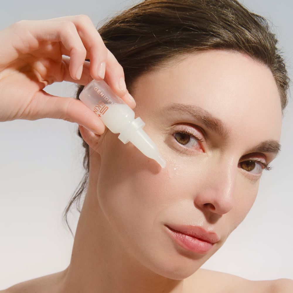 Омолаживающая сыворотка с лифтинг-эффектом для всех типов кожи Gen Identity Skin Immersive Antiaging  - фото 4